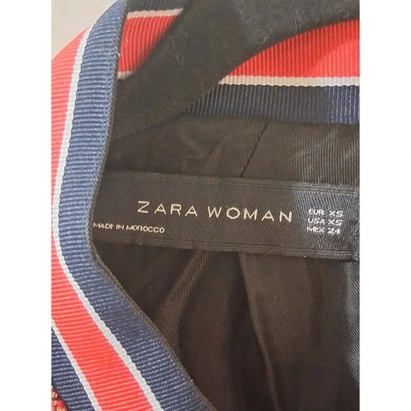 Zara Woman Tweed Blazer Jacket Navy Red White Pearl Button XS Metallic Plaid - Picture 2 of 10